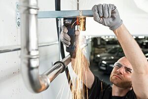 Aku úhlová bruska Bosch GWS 10,8-76 V-EC Professional - bez baterie, 06019F2000