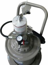 Vzduchové čerpadlo na maziva, 20l, bez krabice prodejní. Pomačkaná krabice z dopravy