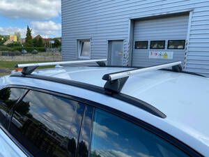 Příčný nosník se zámkem hliníkový ROOF RACK IN 1, 120cm, nosnost 90kg