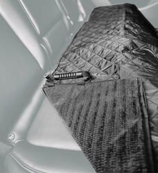 Ochranná deka do auta pod psa CAR ROCKY S