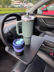 Multifunkční stolek do auta/organizér mezi sedačky CAR TABLE 2