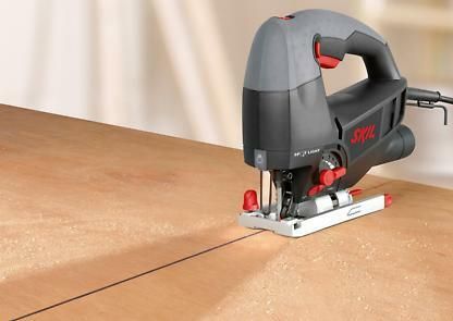 Kmitací pila Skil 4581 CD, 710 W, 800 - 3.000 kmitů/min, + kufr, F0154581CD