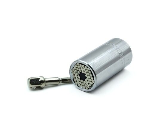 Univerzální nástrčná hlavice CrV 11-32mm + adaptér