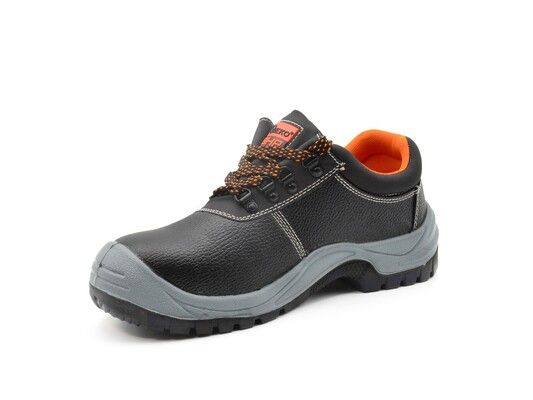 Ochranná pracovní obuv vel. 39