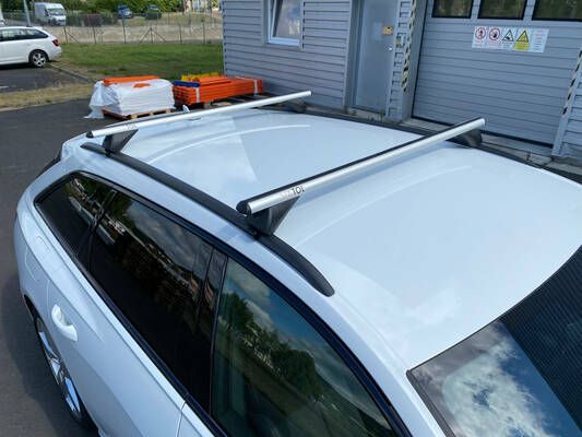 Příčný nosník se zámkem hliníkový ROOF RACK IN 1, 120cm, nosnost 90kg