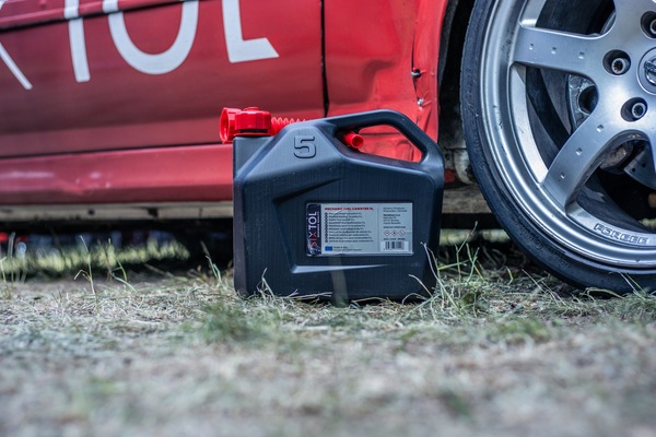 Kanystr plastový MECHANIC FUEL CANISTER 5L, černý