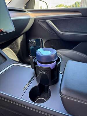 Expandér do držáku nápojů do auta CAR CUP HOLDER 7