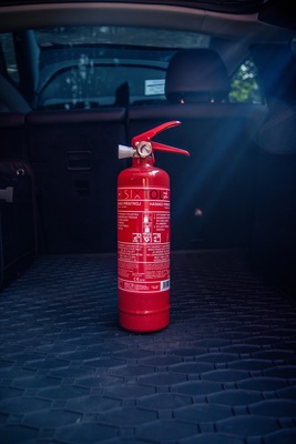 Práškový hasicí přístroj FIRE STOP 1 kg, ABC, celokovový, včetně kovového držáku